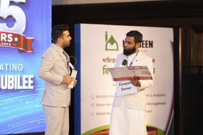 Performed "একাই ১০০" at Alpha Net Silver Jubilee